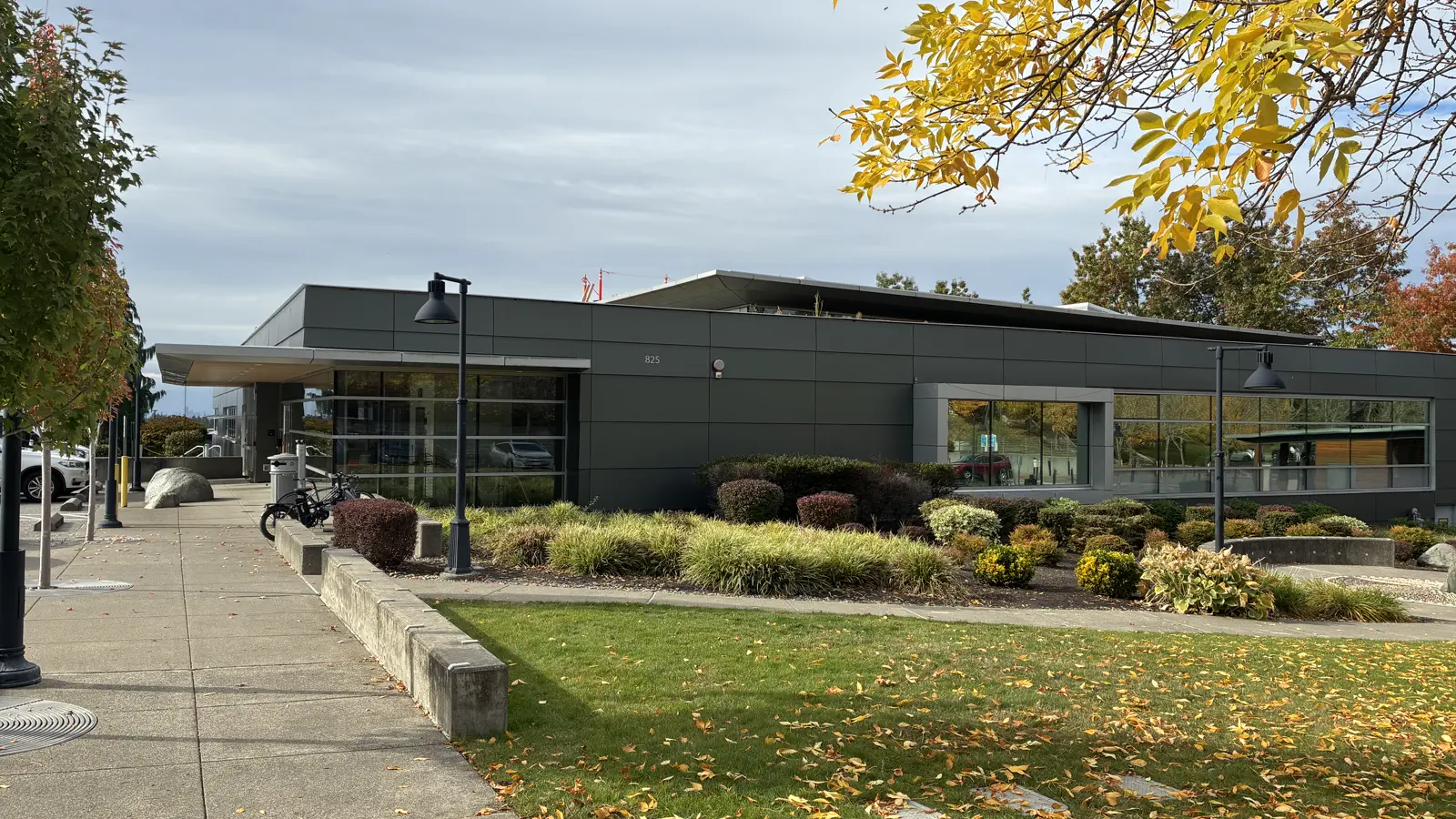 Sammamish Library at Sammamish Commons.